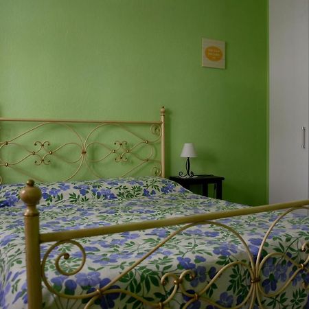 B&B Maria Montis Assemini Luaran gambar