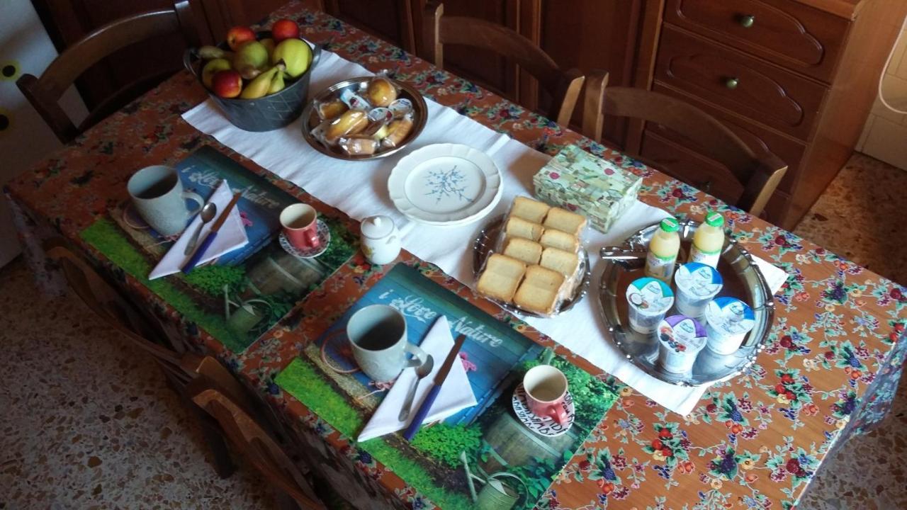 B&B Maria Montis Assemini Luaran gambar