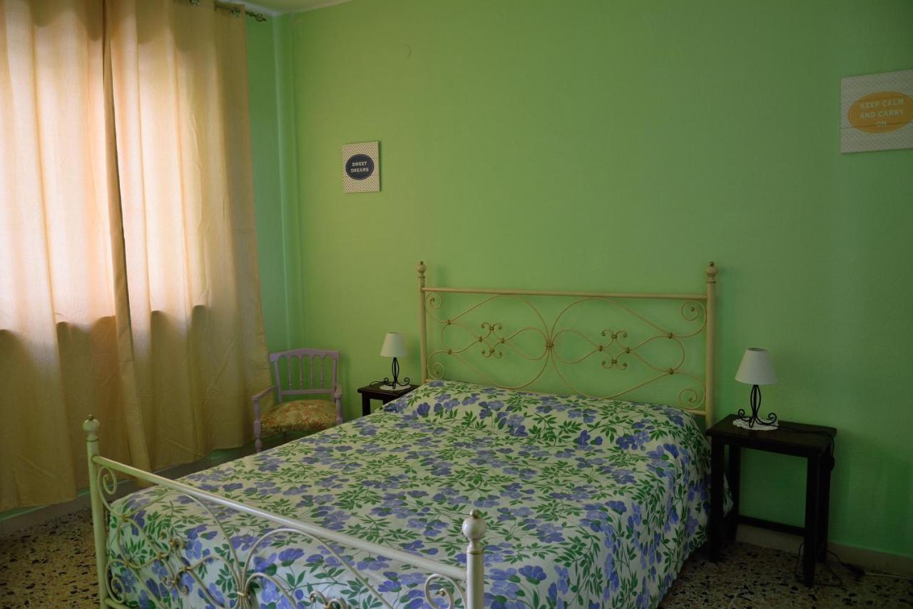 B&B Maria Montis Assemini Luaran gambar