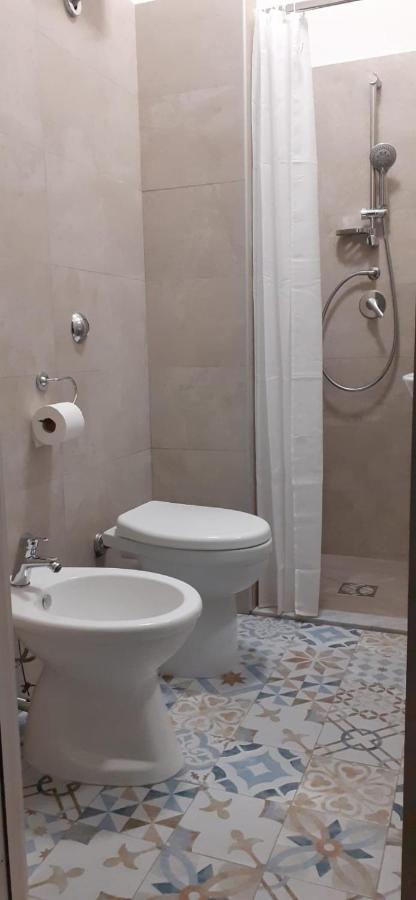 B&B Maria Montis Assemini Luaran gambar